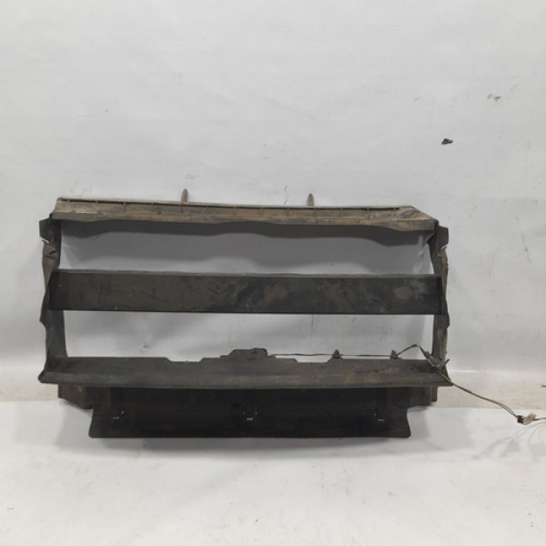 Defletor Do Radiador Com Avaria Discovery 4 2010  L13