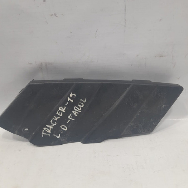 Guia Do Farol Dianteiro Direito Chevrolet Tracker 2015  I122