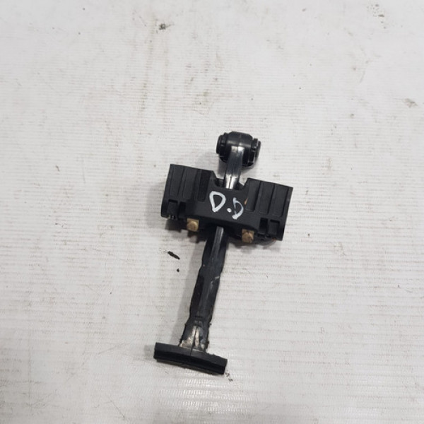 Limitador Porta Dianteira Dir Bmw 118i 120i 2015 A 17 Pq182